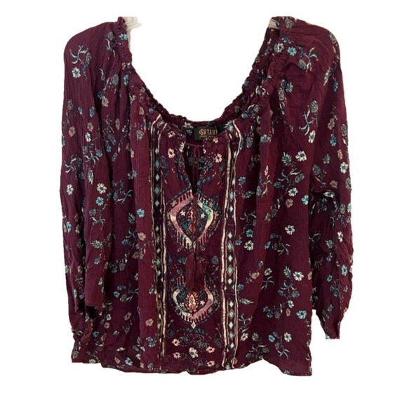 Shyanne Stunning deep purple w/flowers western themed shirt 3/4 flowing sleeve - Picture 2 of 7